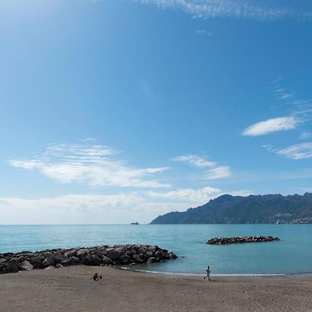Dulce Mare Leilighet Salerno Eksteriør bilde