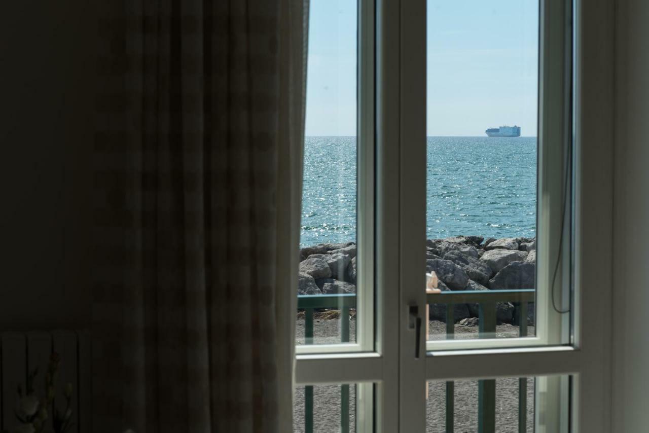 Dulce Mare Leilighet Salerno Eksteriør bilde