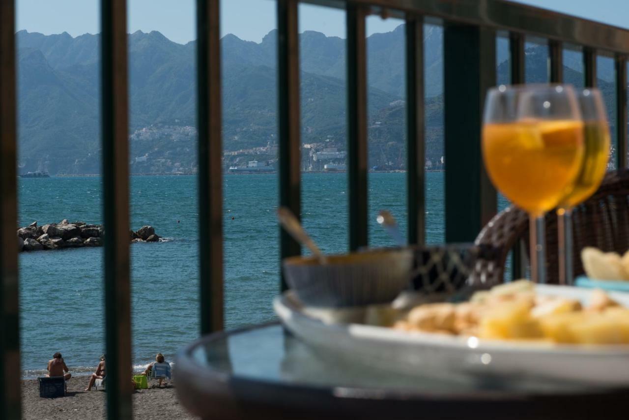 Dulce Mare Leilighet Salerno Eksteriør bilde
